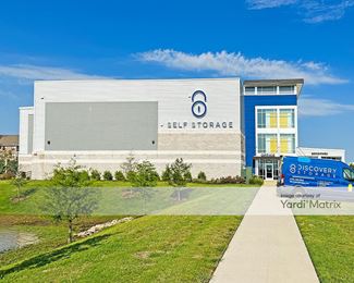 Photo 3 of Extra Space Storage - 3604 SW Crockett Street, Bentonville, AR