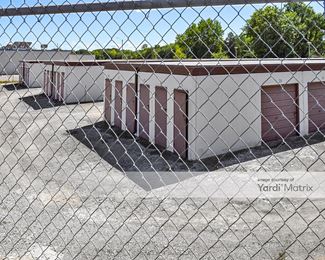 Photo 5 of Cloverleaf Mini Storage - 2821 Bryan Road, Van Buren, AR