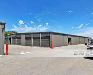 Photo 2 of RazorBox Storage - 12942 AR-72, Bentonville, AR