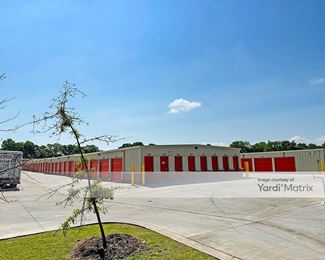 Photo 3 of Storage World - 174 West Stave Mill Road, Rogers, AR