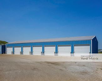 Photo 3 of ABC Storage - 1001 West Bass Drive, Fort Pierre, SD