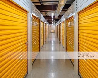 Photo 2 of Devon Self Storage - 4706 West Congress Street, Lafayette, LA