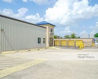 Photo 4 of Devon Self Storage - 4706 West Congress Street, Lafayette, LA