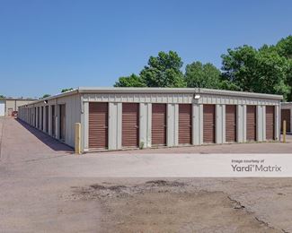 Photo 2 of Secure Self Storage - 111 North Garfield Avenue, Sioux Falls, SD