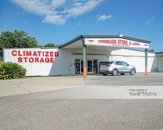 Photo 1 of Vermilion Store-Lock - 1804 Charity Street, Abbeville, LA