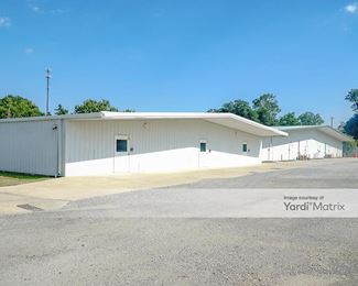 Photo 3 of Vermilion Store-Lock - 1804 Charity Street, Abbeville, LA
