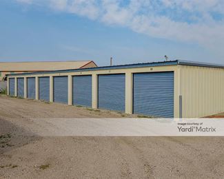 Photo 5 of Plaza Rentals - 818 Circle Drive, Aberdeen, SD