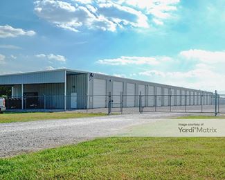 Photo 2 of Village Storage - 9790 Maurice Avenue, Maurice, LA