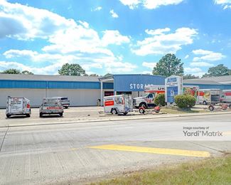 Photo 2 of Acadiana Stor-N-Lock - 1301 West Saint Peter Street, New Iberia, LA