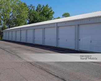 Photo 4 of MSTM Storage - 1900 Loma Linda, Mitchell, SD
