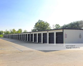 Photo 4 of Storage Sense - 502 Twin Bridges Road, Alexandria, LA