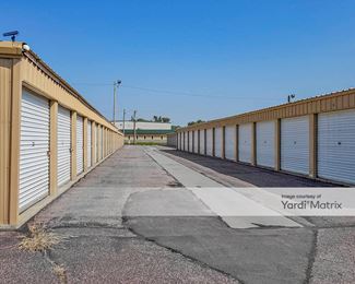 Photo 4 of Ponderosa Rentals - 403 East Juniper Avenue, Mitchell, SD