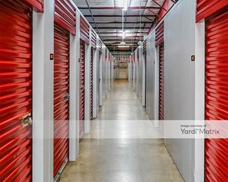Photo 2 of Devon Self Storage - 313 Guilbeau Road, Lafayette, LA