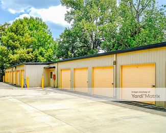 Photo 4 of Devon Self Storage - 313 Guilbeau Road, Lafayette, LA