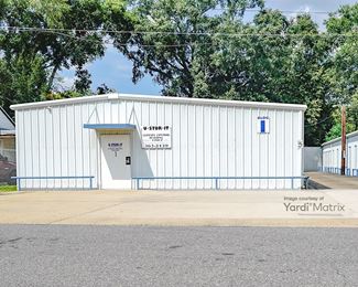 Photo 2 of U-Stor-It Mini Warehouse - 128 East Cypress Street, Ville Platte, LA