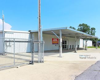 Photo 1 of Bentley-s Country Club Storage Now - 2115 Country Club Road, Lake Charles, LA