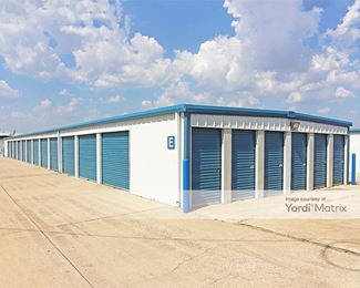 Photo 2 of Bentley-s Country Club Storage Now - 2115 Country Club Road, Lake Charles, LA