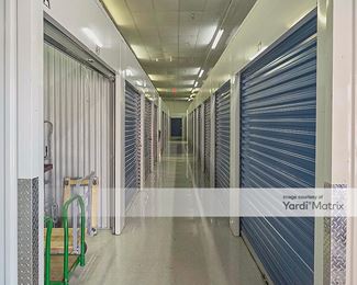 Photo 4 of Southpark Self Storage - 3540 West Pinhook Road, Lafayette, LA