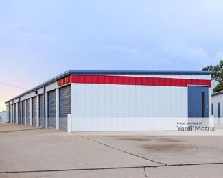 Photo 4 of All Star Storage - 3812 Sterkx Road, Alexandria, LA