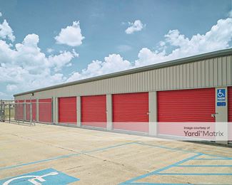 Photo 3 of USA Storage Centers - 1321 Evangeline Thruway, Broussard, LA