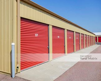 Photo 5 of Allstor - 1001 Commerce Street, Mitchell, SD