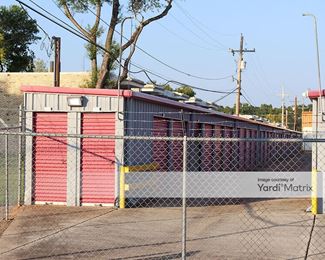 Photo 4 of Storage Rentals of America - 600 Veterans Drive, Alexandria, LA