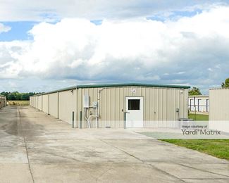 Photo 2 of B-C Self Storage - 1931 East Jeff Davis Avenue, Rayne, LA