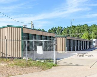 Photo 2 of Castle Storage - 671 Entrance Road, Leesville, LA