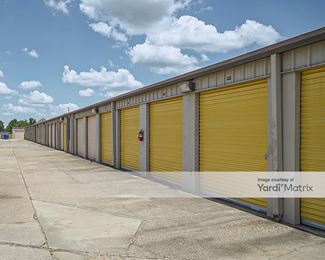 Photo 3 of Devon Self Storage - 203 Albertson Pkwy, Broussard, LA