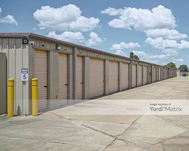Storage Units for Rent available at 203 Albertson Pkwy, Broussard, LA 70518