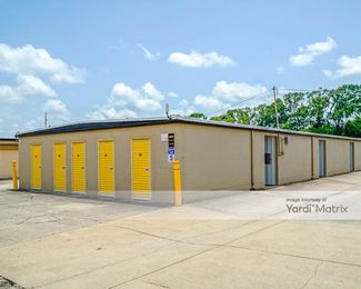 Photo 4 of Devon Self Storage - 2310 West Pinhook Road, Lafayette, LA