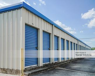 Photo 4 of Abbeville Self Storage Plaza - 2701 Rodeo Road, Abbeville, LA
