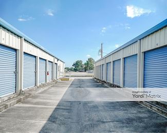 Photo 5 of Abbeville Self Storage Plaza - 2701 Rodeo Road, Abbeville, LA