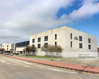 Photo 3 of Storage Center, The - 4403 Johnston Street, Lafayette, LA