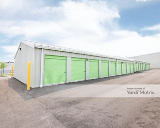 Photo 2 of Extra Space Storage - 12200 Snow Road, Parma, OH
