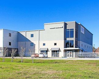 Photo 2 of Storage Center, The - 2812 Verot School Road, Lafayette, LA