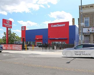 Photo 2 of CubeSmart Self Storage - 7416 Grand Avenue, Elmhurst, NY