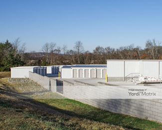 Photo 4 of Four Season Storage - 8089 Horton Hwy, Arrington, TN