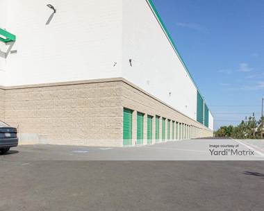 Storage Units for Rent available at 2960 Warner Avenue, Irvine, CA 92606