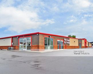 Photo 3 of Huber Heights Self Storage - 7650 Waynetowne Blvd, Huber Heights, OH