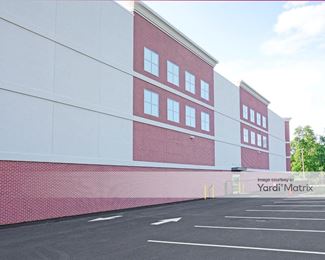 Photo 2 of Columbia Self Storage - 3752 Park Avenue, South Plainfield, NJ