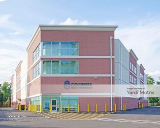 Photo 4 of Columbia Self Storage - 3752 Park Avenue, South Plainfield, NJ