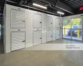 Photo 4 of CubeSmart Self Storage - 807 High Road, Tallahassee, FL