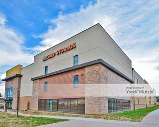 Photo 1 of Red Rock Self Storage - 14909 East 14th Avenue, Aurora, CO
