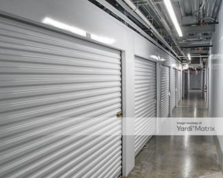 Photo 2 of Extra Space Storage - 25 East Lester Road, Apopka, FL
