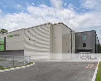 Photo 5 of Extra Space Storage - 25 East Lester Road, Apopka, FL