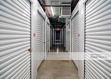 Photo 4 of Storage Center, The - 2036 NE Evangeline Trwy, Lafayette, LA