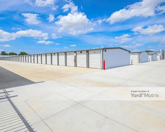 Photo 3 of Public Storage - 7930 SW Loop 410, San Antonio, TX