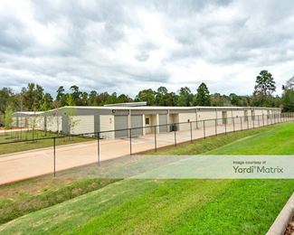 Photo 6 of CubeSmart Self Storage - 1420 League Line Road, Conroe, TX