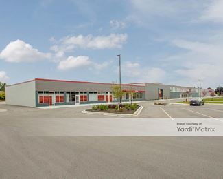 Photo 2 of Devon Self Storage - 4100 52nd Street, Kenosha, WI